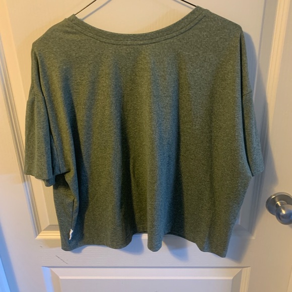 Rae Dunn Tee Shirt Cropped - Picture 2 of 4